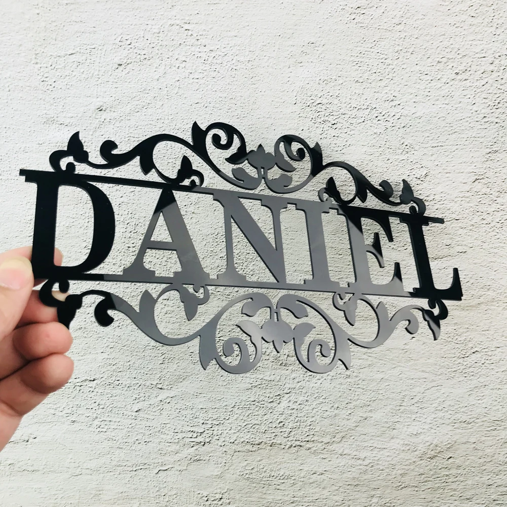 Акриловая вывеска с именем на заказ наружная подвесная знак названием семьи