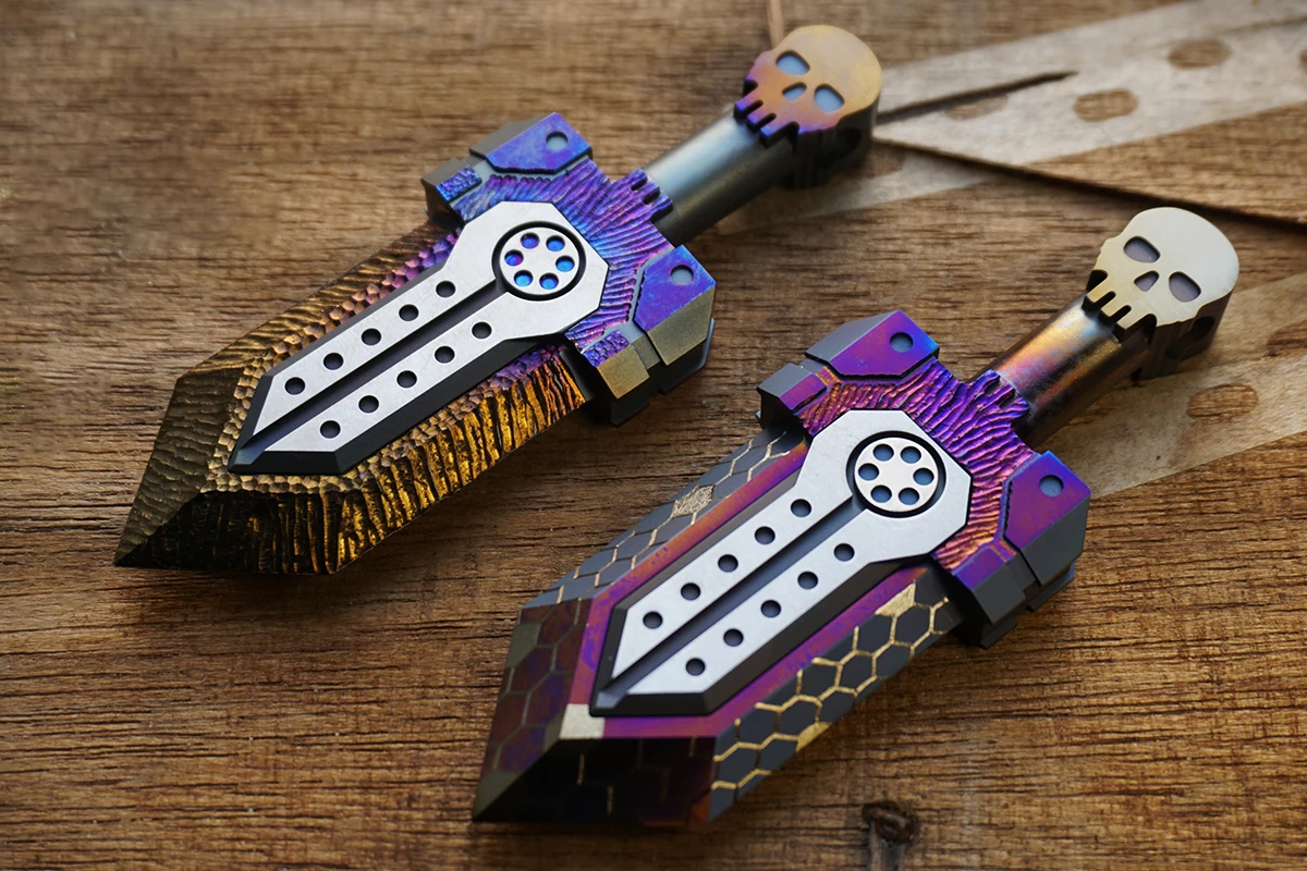 Титановый брелок-подвеска в виде черепа для повседневного использования |