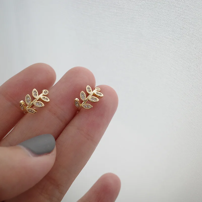 

2021 Fashion Gold Leaf Clip Earring For Women Without Piercing Puck Rock Vintage Crystal Ear Cuff Girls Jewelry Gifts