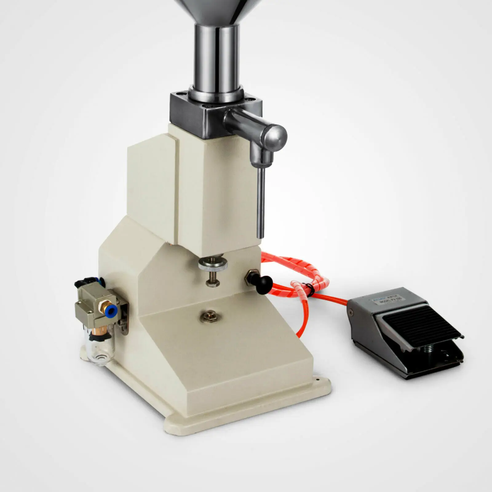Пневматическая машина для наполнения жидкой пастой крема шампуня косметики 5 ~ 50