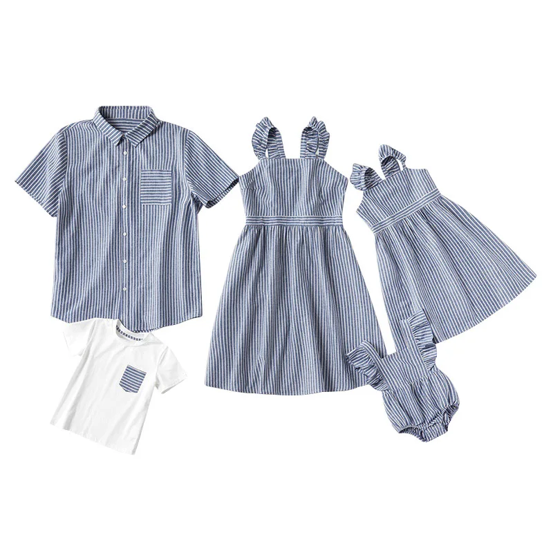 

Summer Family Matching Outfits Mother Kids Dresses Dad and Son T-Shirt Fathers Day Gifts Mom and Daughter Dress Couples Matching