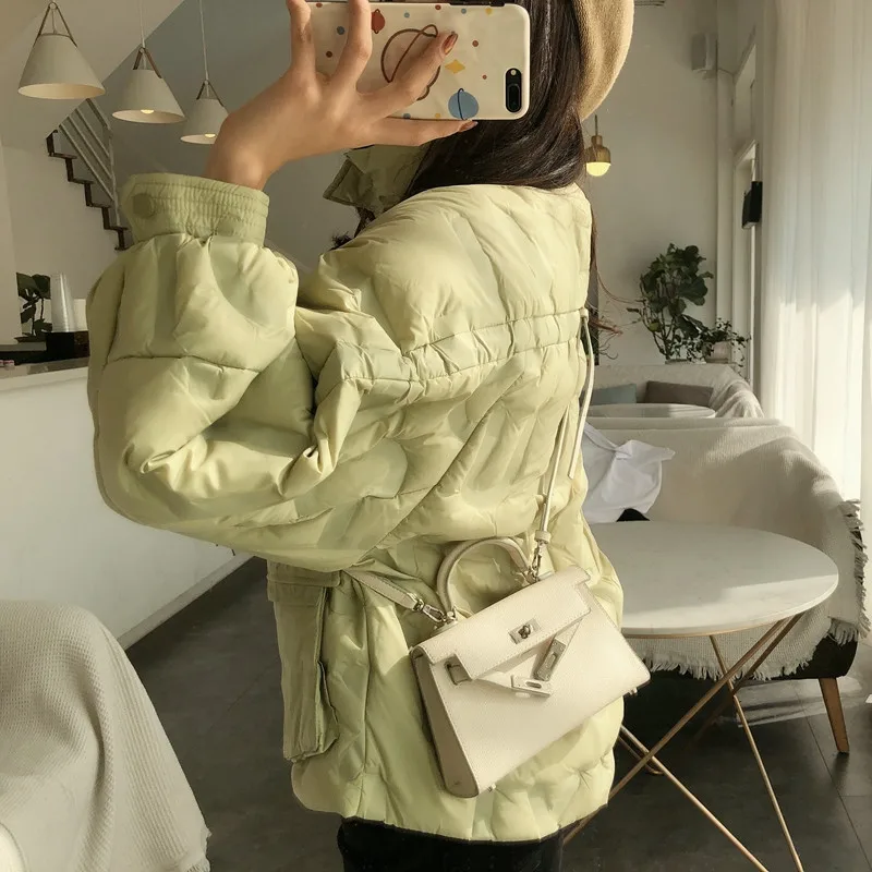 

Winter Women down jacket Slim Warm short Parka 2020 new loose fashion small little fragrance jacket M117