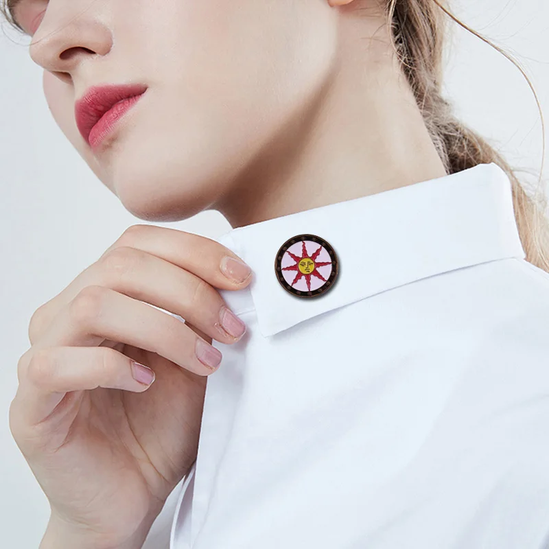 Темные души воин солнечного света Шпилька для настоящего поклонника хвалю