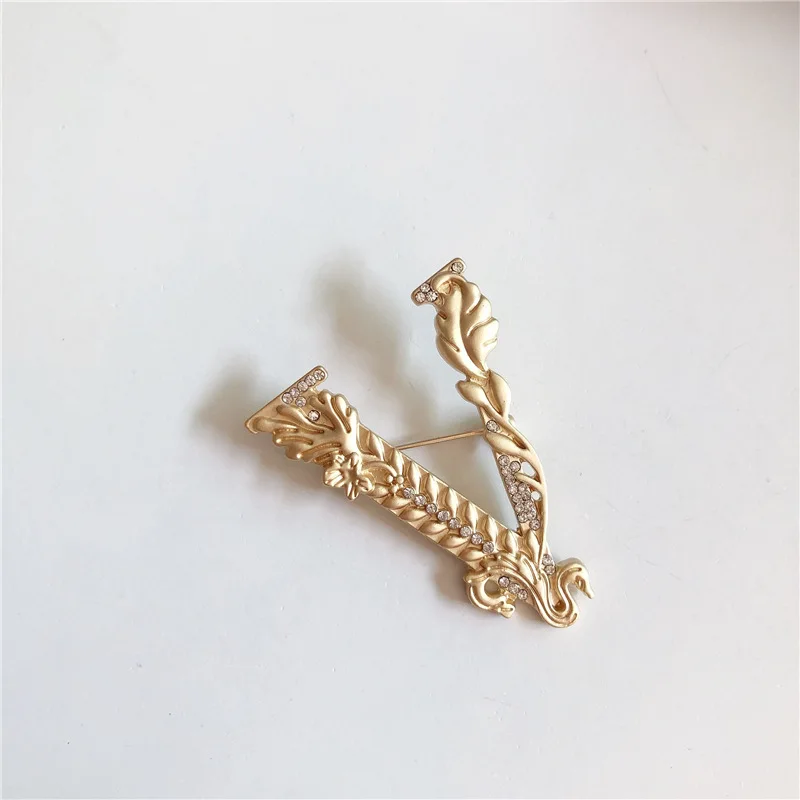 NEW Simple Design Boutique Golden Metal Rhinestone Phoenix Brooch Half Human Portrait Brooch for Women Party Jewelry