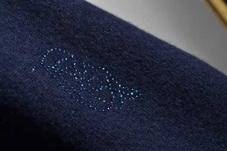 

2021FW New Knitwear Black navy Woman Sweater Round Neck Leaves Strass Embellished Fashion Cashmere Jumper High Quality