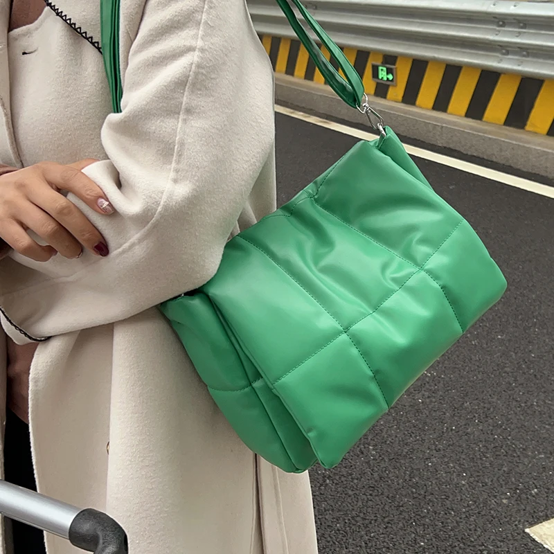 2022 winter brand pu leather quilted ladies padded crossbody bags luxury big designer women handbags soft padded shoulder bags free global shipping