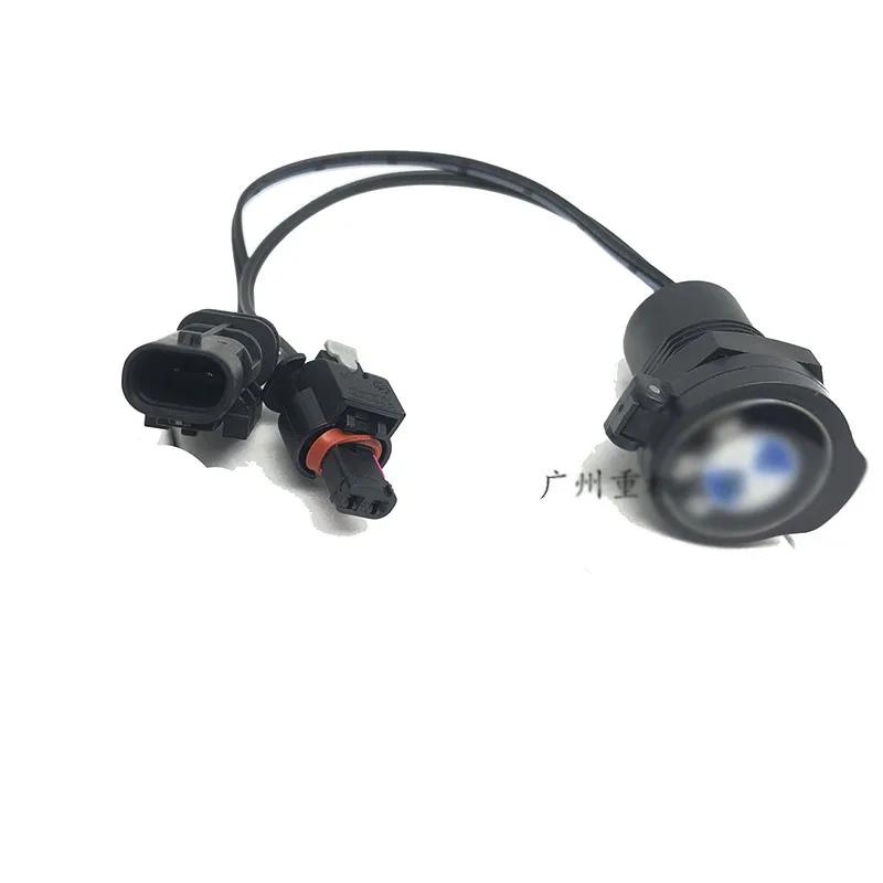 

Motorcycle mobile phone USB charger is suitable for F750GS/F850GS dedicated driving recorder power interface, non-destructive