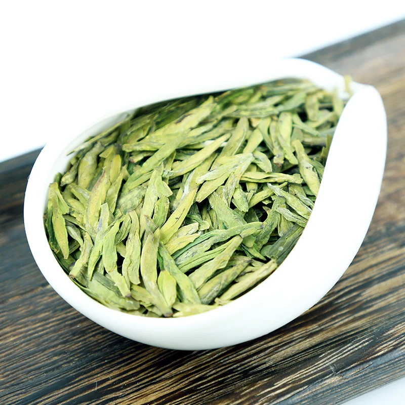 Чай Весна перед дождем суперкачественный зеленый чай Longjing A +++ аромат бобов 50 г 250