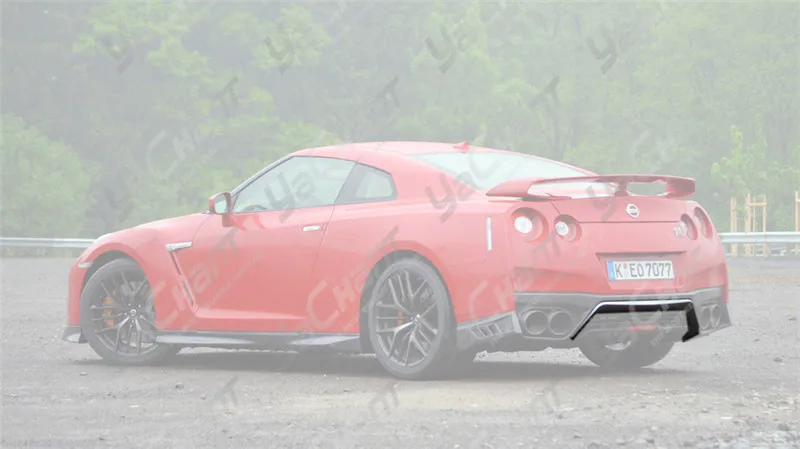 

Car-Styling Carbon Fiber Rear Lip w/ Strip 2017-2020 R35 EBA OEM Style Rear Lip Diffuser with Valance Garnish Strip CF