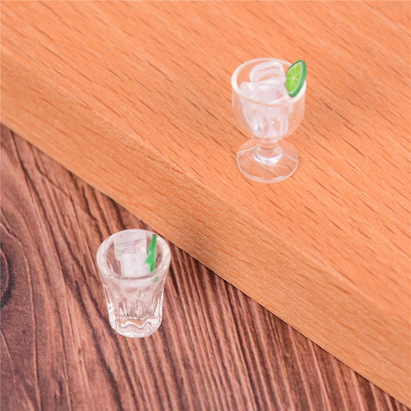 

2pcs/Set Drink Food Cup Decor Dollhouse Garden Miniature lemon Glass Kitchen Decoration