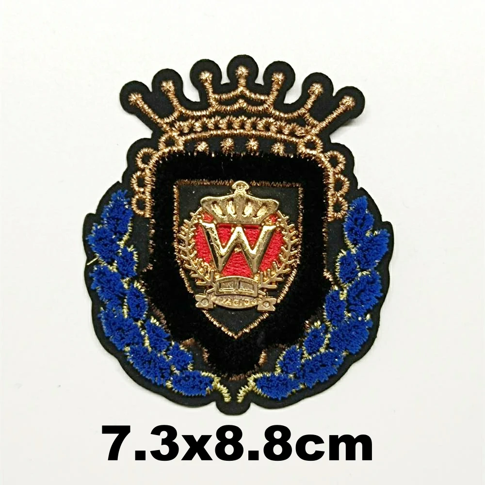 

embroidery metal crown W letter leaf embroideried patches for clothing DO-3191