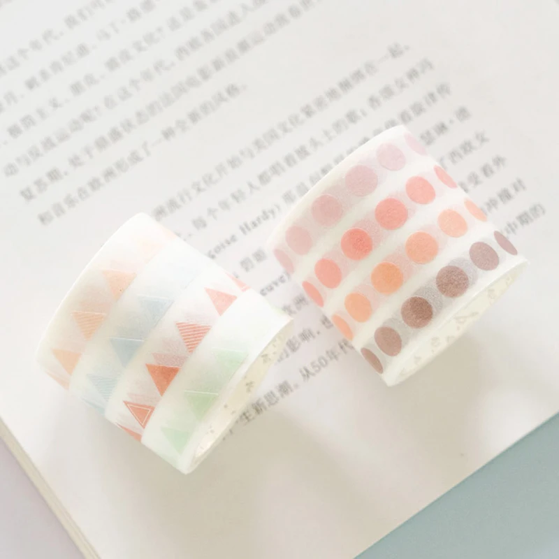 3 м треугольные точки меняющие цвет основа фотообои и бумажные ленты