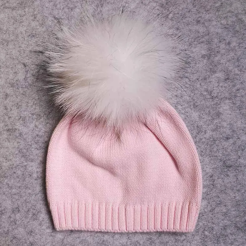 pink3 Новые Мягкие вязаные шапки с помпоном из натурального меха для маленьких мальчиков и девочек, детские зимние Хлопковые вязаные шапки с меховым помпоном, шапки для новорожденных - Цвет: pink3