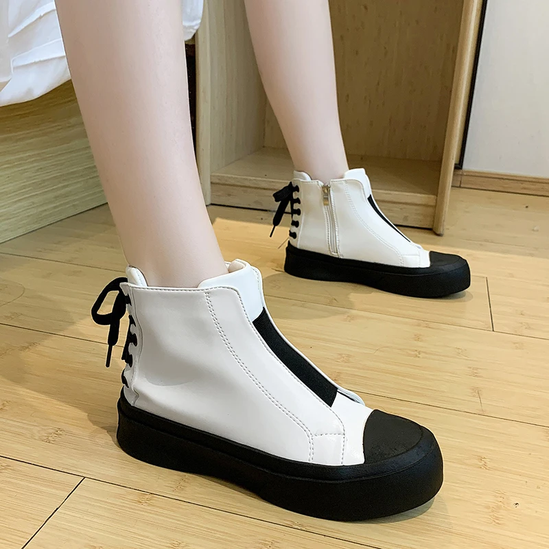 

Pu Leather Women Ankle Boots Female Autumn Winter Shoes Woman Retro Large Size Rear Lace-up Martin Boots 35-40