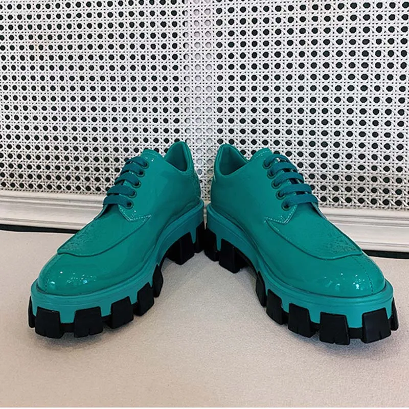 Лоферы женские в британском стиле кожаные туфли с круглым носком на шнуровке