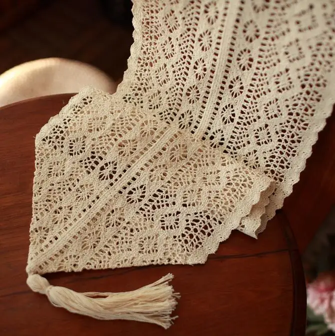 

Американский бежевого цвета с кружевами «кроше» Настольная дорожка с кисточка для скатерти бегун Кофе бегунки кровати для свадьбы полый Ро...