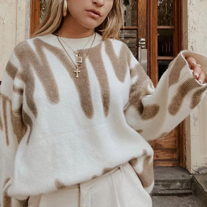 Женский трикотажный свитер с круглым вырезом и длинным рукавом |