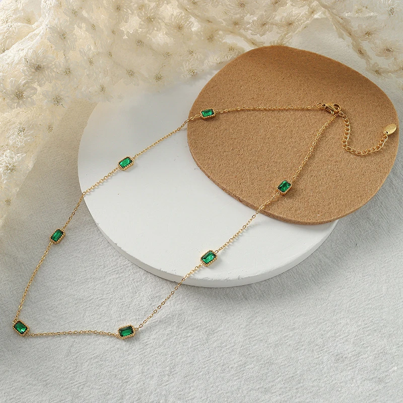 Изящные зеленые квадратные блестящие воротники с фианитами для женщин и девушек