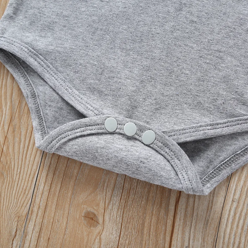 Комбинезон с расклешенными рукавами для маленьких девочек осенняя одежда