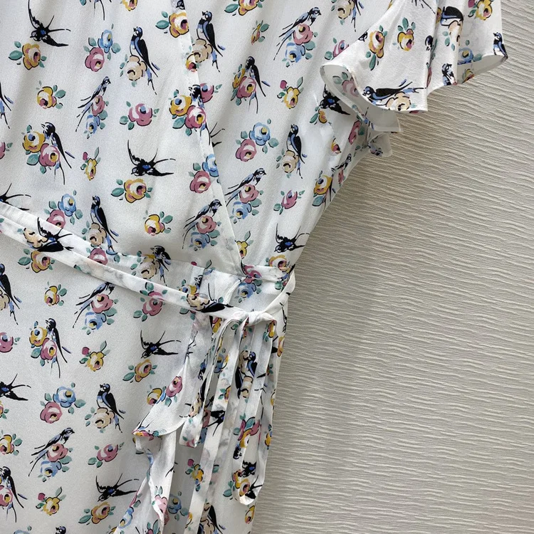 Женское мини-платье из 100% шелка с милым цветочным принтом на шнуровке лето 2020