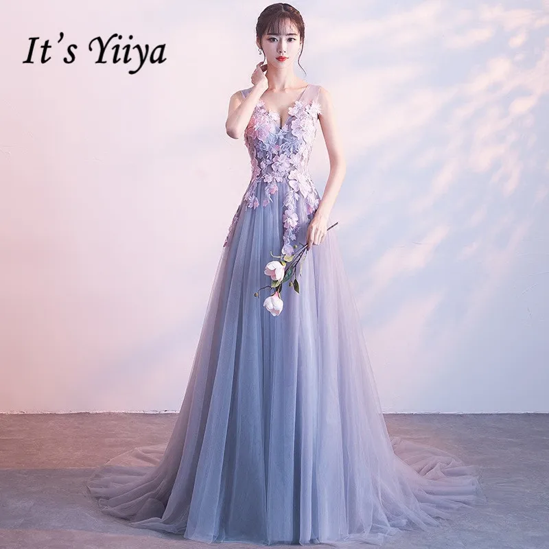 Женское вечернее платье без рукавов It's Yiiya белое длинное трапеция из крепа с V