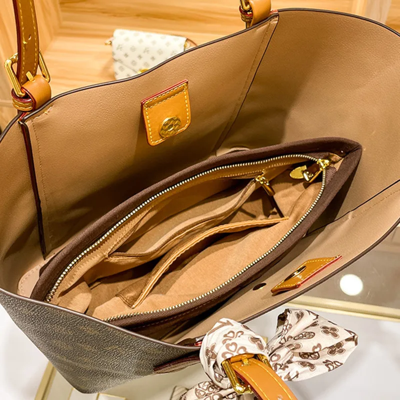 Real Cowhide Large-capacity Composite Bags Women 2021 New Classic All-match Print Underarm Totes Casual Shopping Handbags Gg Cc