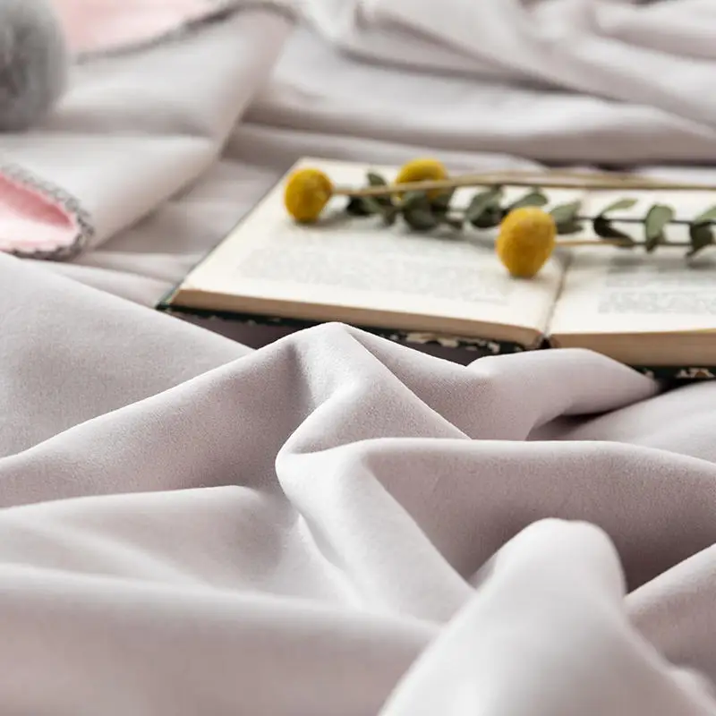 Двухстороннее плюшевое одеяло с подбором цветов Модное теплое для сна плюшевым