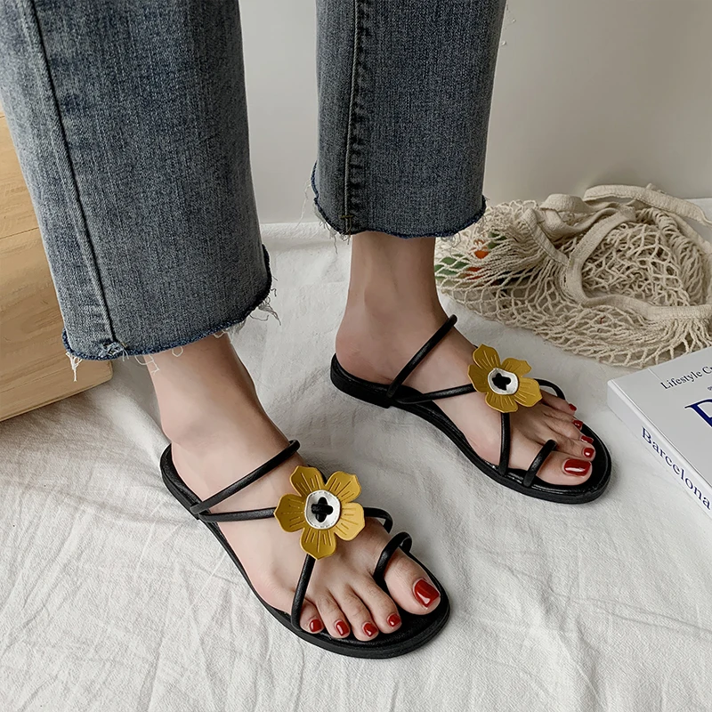 

Shoes Womens Slippers Outdoor Low Flower Pantofle Slides Fashion Shale Female Beach Rubber Flip Flops Summer Soft 2021 Luxury Fl