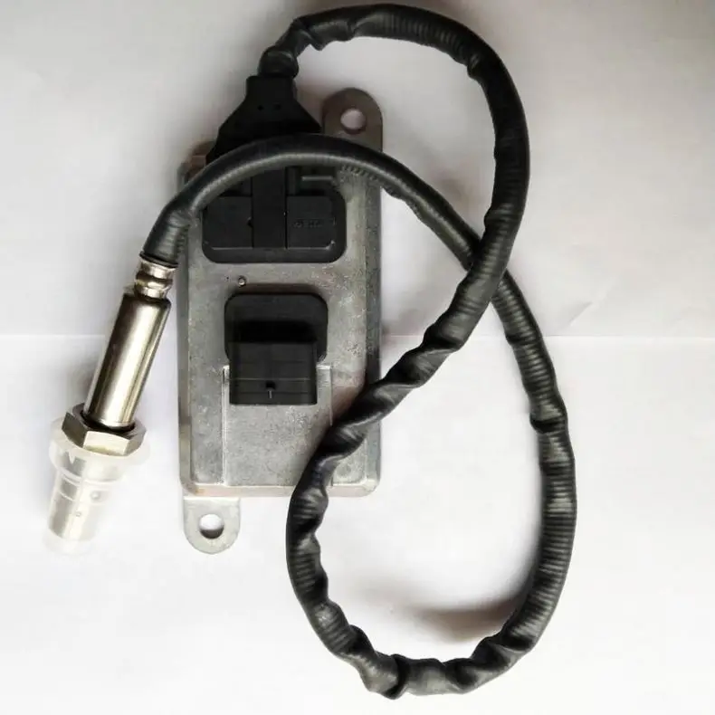 

24V Flat Five Needles Nitrogen Oxide Sensor 5WK9 6615F 5801754015 5WK96615F