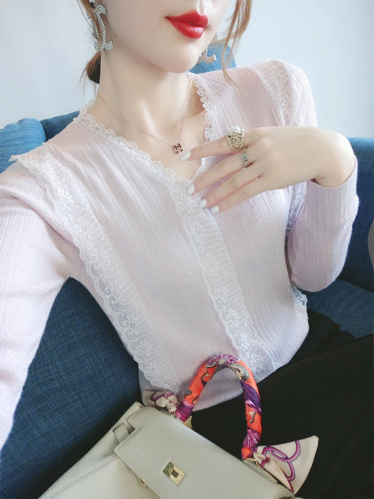 

autumn 2020 new women's sweater bottoming shirt looks thin V-neck lace lace long sleeve T-shirt for women