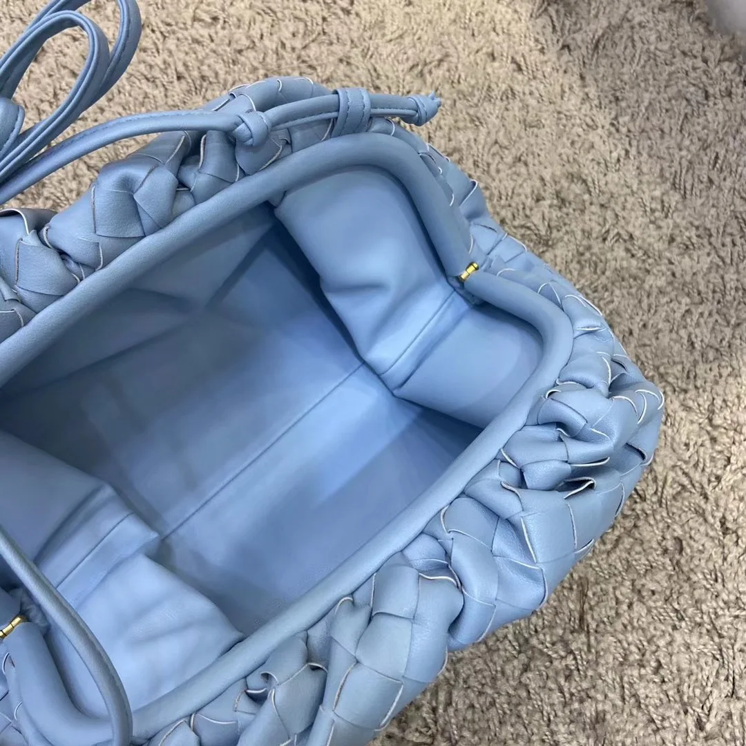 

2021 Wholesale Factory Custom Leather Woven Cloud Cow Split Leather Bag Single Shoulder Cross Body Women Bag Hot Sales