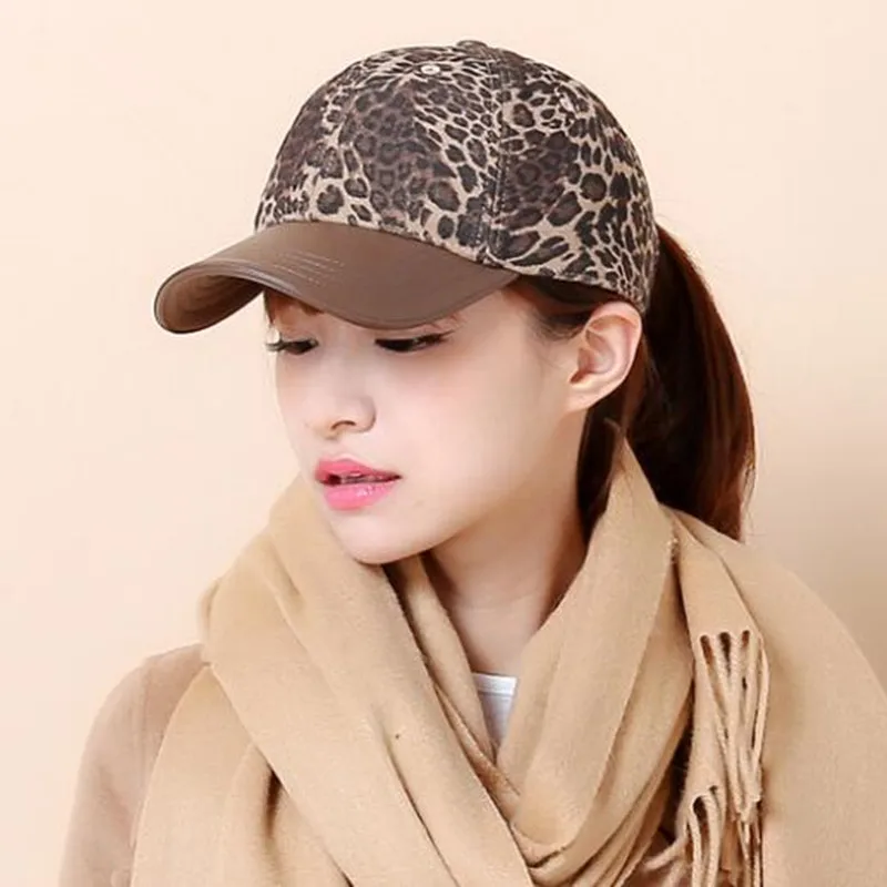 

XdanqinX Adjustable Size Women's Leopard Baseball Cap 2020 New Autumn Winter Warm Leopard Print Fashion Tongue Caps Snapback Cap