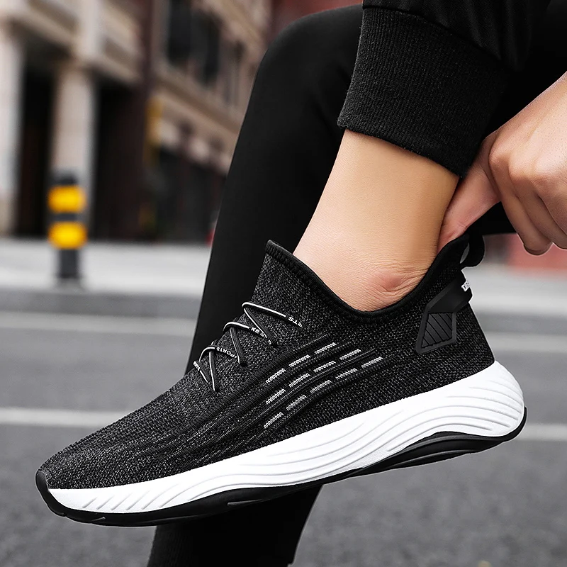 Спортивная обувь для бега мужчин дышащие кроссовки крутая прогулочная папы 2020 |