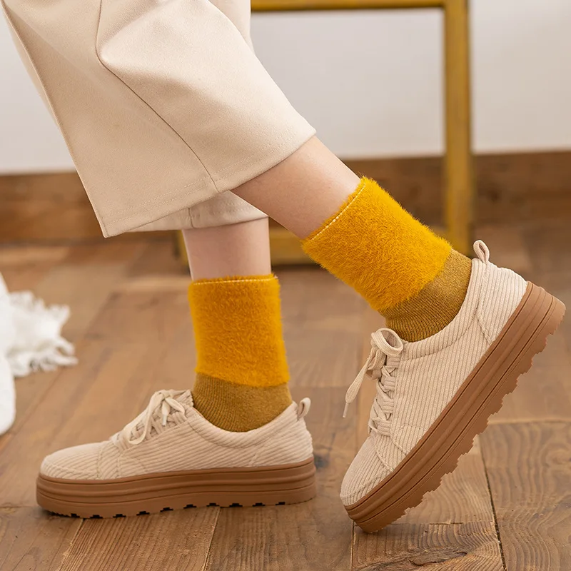 20pairs/set Ladies Solid Color Cotton Socks Warm Terry Female Winter Socks Wholesale High Quality Women Fashion