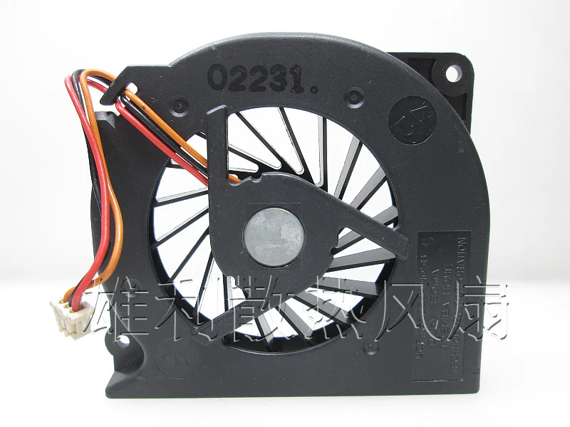 Вентилятор ЦП для FUJITSU LifeBook S6311 S2210 S6510 S6410 E8410 S7110 T4215 T5500 Fan 2050 PN UDQF2HH01CAR или MCF-S6055AM05B -