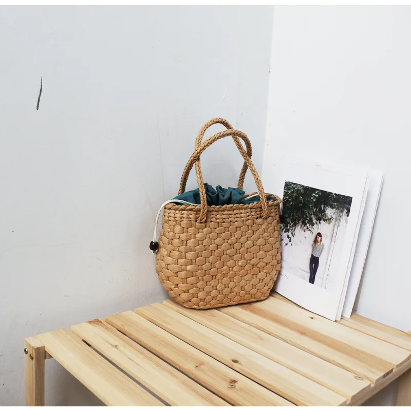 

2021 Summer String Straw Bags for Women Rattan Handmade Purses and Handbags Ladies Beach Holiday Pures and Bags Tote