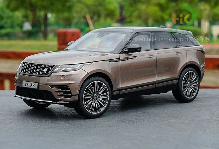 Изысканная модель из сплава велара с ЖК-дисплеем 1:18, модель внедорожника с высокой имитацией, Высококачественная коллекция и подарки