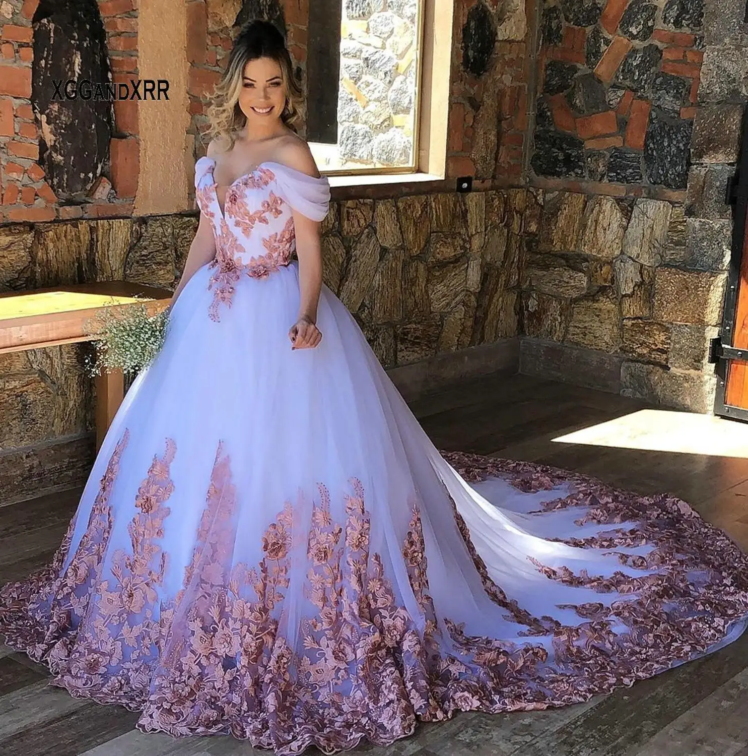 Новинка 2021 белое бальное платье Quinceanera с аппликацией из розового золота милое 16