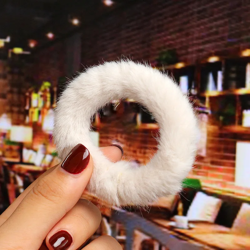 2019 Новый меховой волосатый обруч для волос Scrunchie для женщин девочек эластичные резинки Gum крепежи для хвоста зимние однотонные.