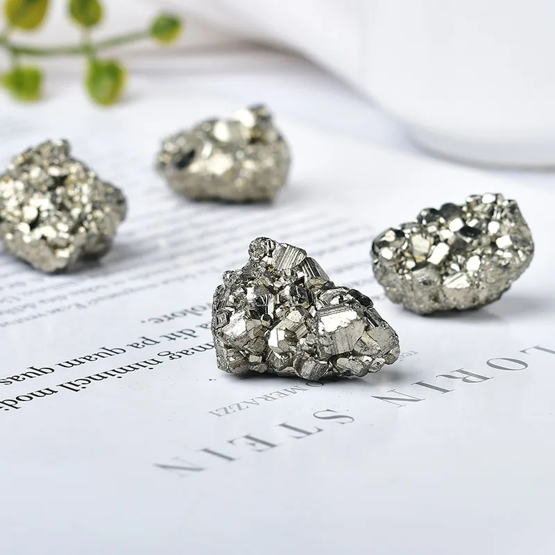 

Exquisite Mini Natural Sparkling Crystal Gemstone Pyrite Chalcopyrite Raw Mineral Specimen Stone Healing Energy Decorative Gift
