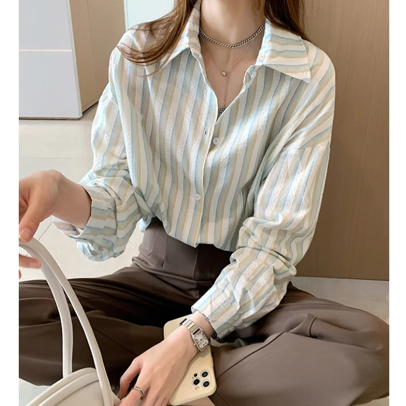 

Striped Shirt Women 'S Large Size Loose 2021 Early Autumn New French Top Dignified Sense Of Design Niche Shirt