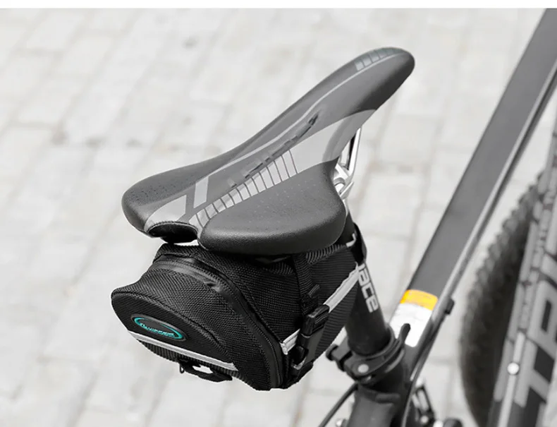 2021 Bicycle Saddle Bag Seat Cushion Bag MTB Road Bike Tail Light Strap Design Cycling Rear Bag Repair Tools Storage Bag XA115Q