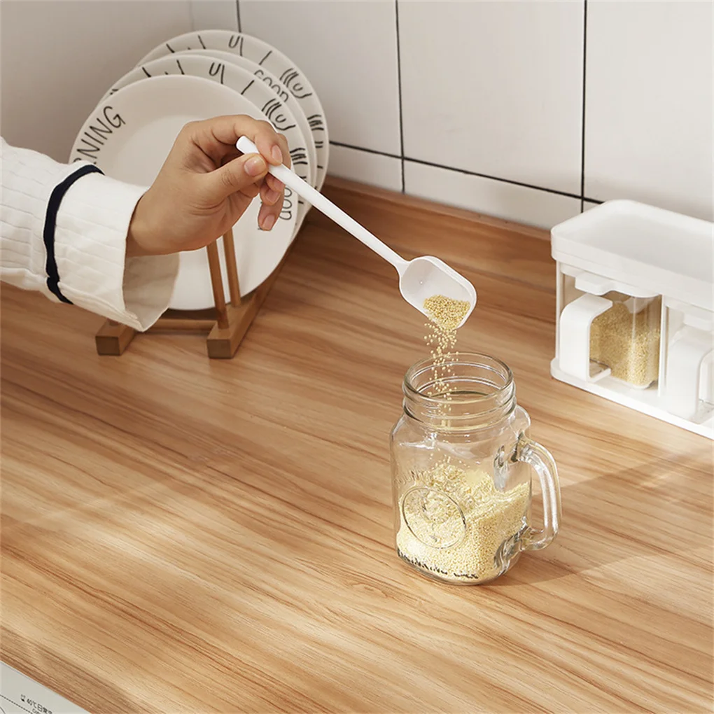 

2 Pieces/Set Long Handle Measuring Spoons 5/15ml Plastic Teaspoons Food Scoops Kitchen Seasoning Baking Tools