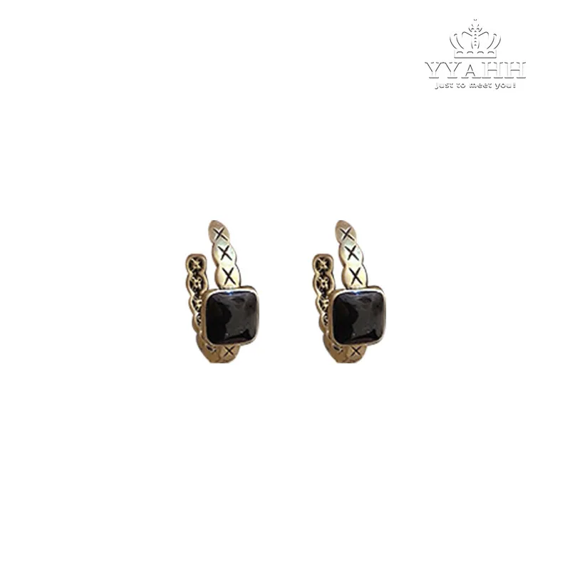 

South Korea Restoring Ancient Ways Drop Oil Square Circle Hollow Out Ear Ring, Palace Wind Fashion Ear Nail Earrings Female