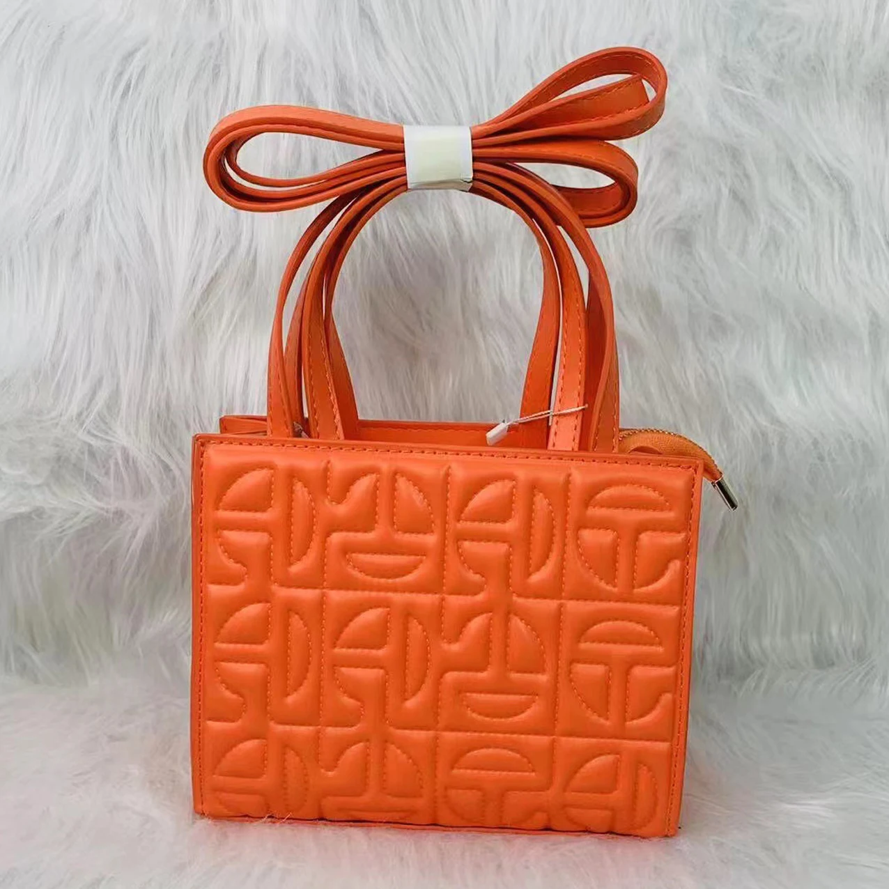 

New Arrivals Designer Famous Brand Trendy Women Crossbody Handbags And Purses Warm Hat Sock Set Shoulder Messenger Telfar Bags