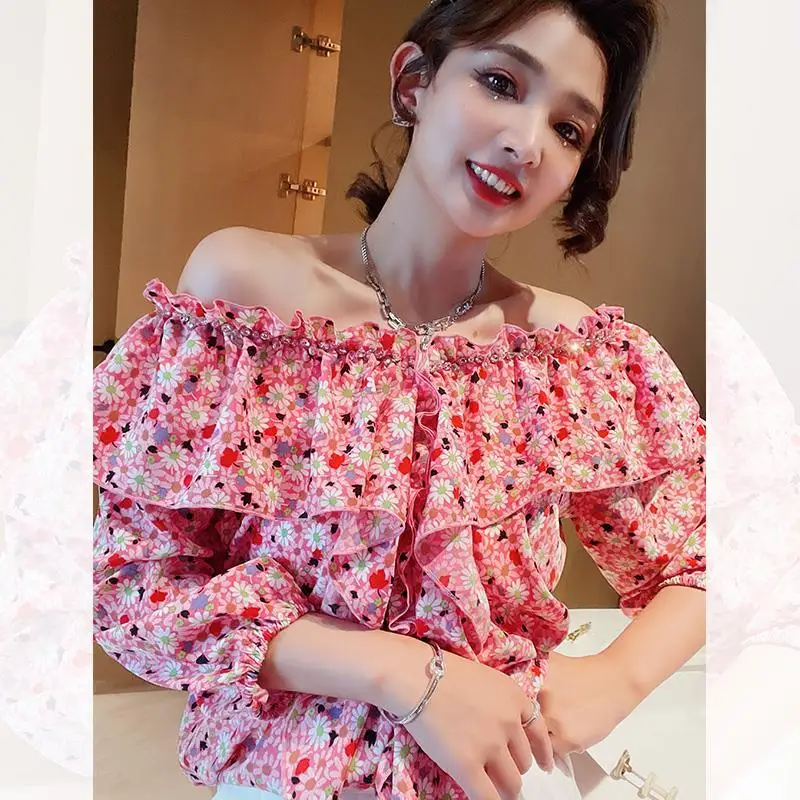 

2021 New Summer Fashion Women Floral Shirt Diamond Slash Neck Ruffles Half Sleeve Puff Pullovers Top All-match Female Loose