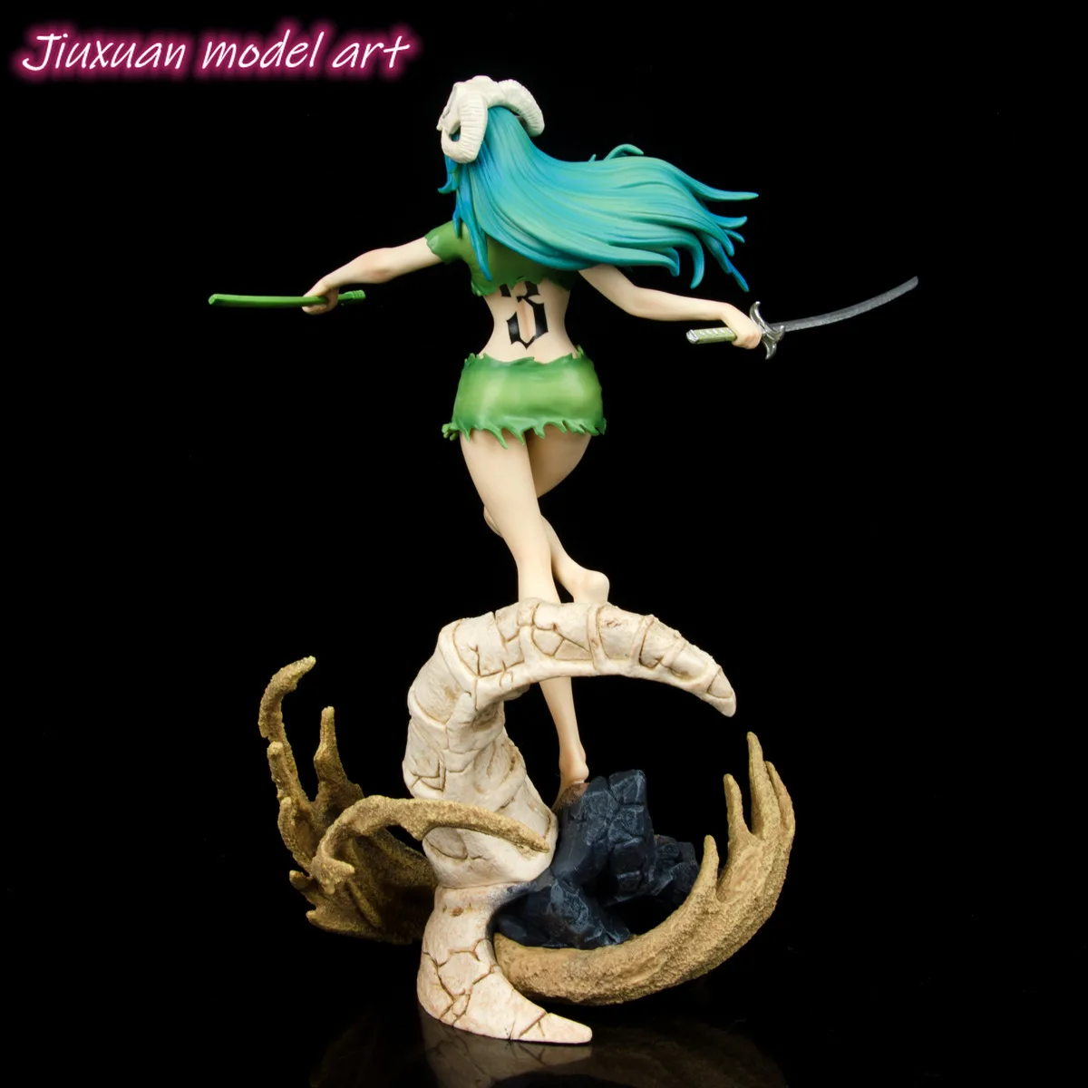 

Japanes Anime BLEACH Neliel Tu Oderschvank 2 face PVC Action Figure Anime Figure Model Toys Figure Collection Doll Gift