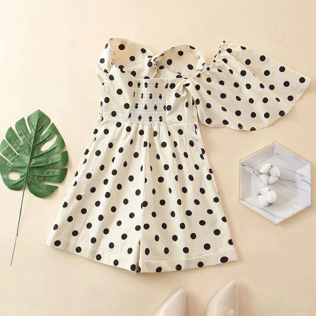 

Foridol Polka Dot One Shoulder Rompers Overalls for Women Summe Beach Backless Flare Sleeve Playsuit Casual Vintage Romper