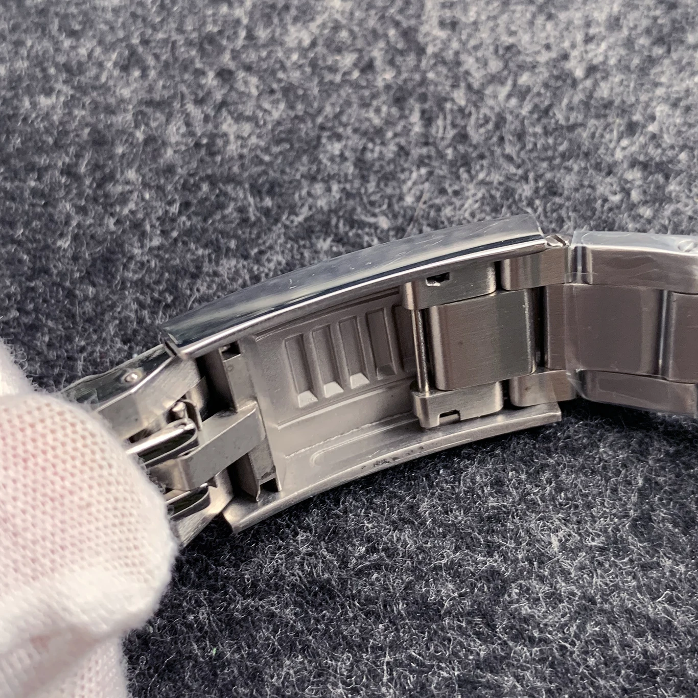 

Mod Watch Mens Machinical Automatic NH35 Movement Japan Luminous Sapphire Glass Stainless Steel Case Shell Dial Custom Marine