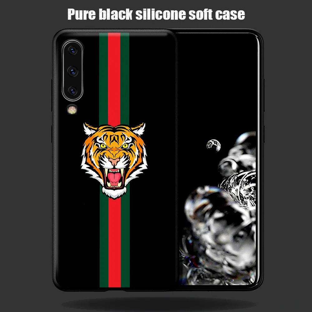 

Italian Luxury Brand Snake Phone Case Cover For Samsung Galaxy A7 8 10 20 20e 21 30 30S 31 41 50 50S 51 70 71 91 black Coque Tpu